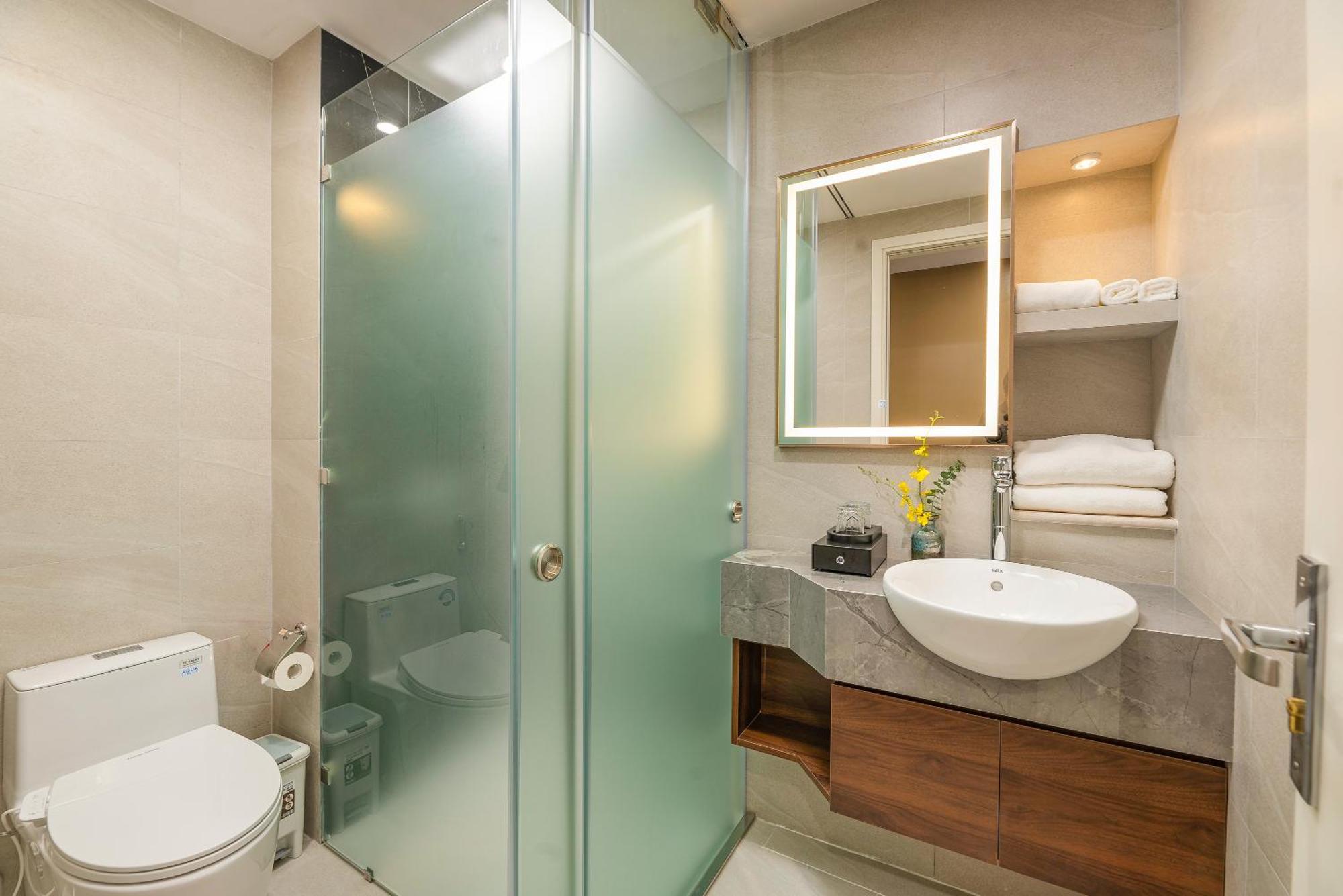 Gilson Hanoi Hotel Exterior photo